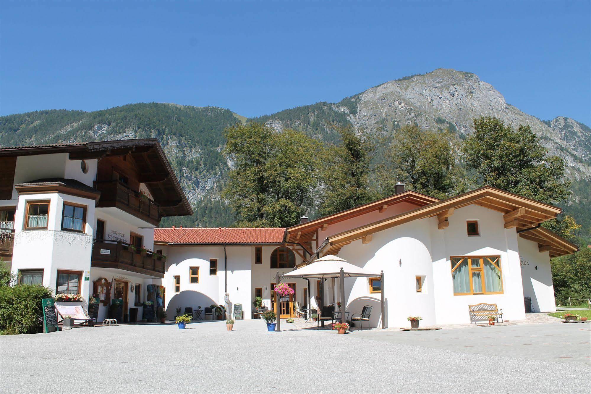 Hotel Kraftquelle Schlossblick Angerberg  المظهر الخارجي الصورة