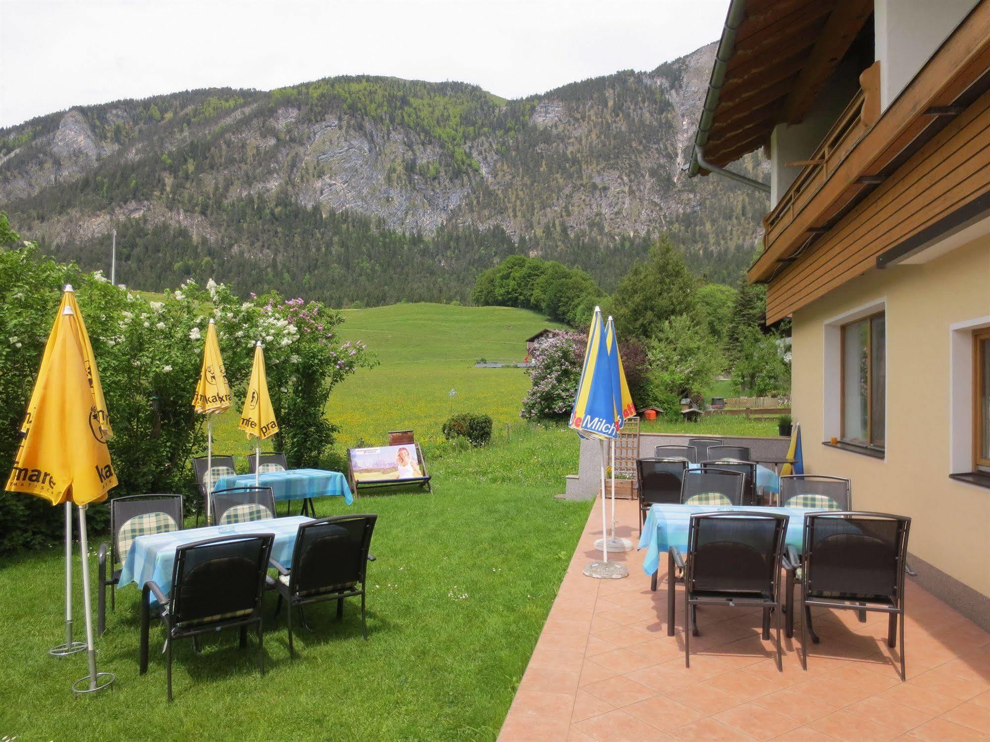 Hotel Kraftquelle Schlossblick Angerberg  المظهر الخارجي الصورة